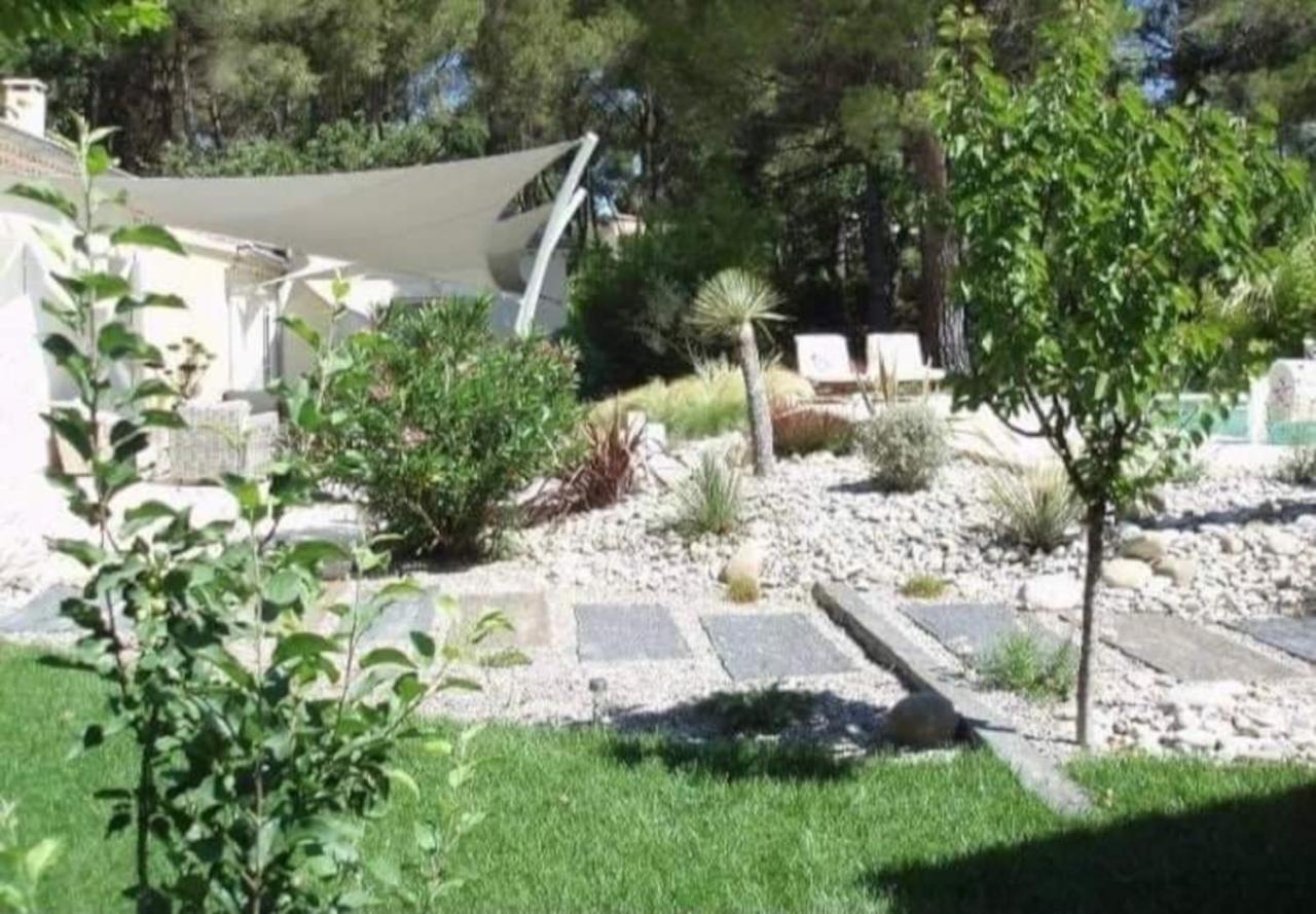 … Et La Fourmi Villa Saumane-de-Vaucluse Екстериор снимка