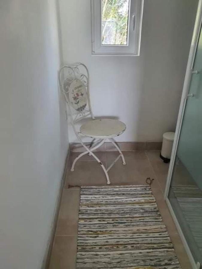… Et La Fourmi Villa Saumane-de-Vaucluse Екстериор снимка